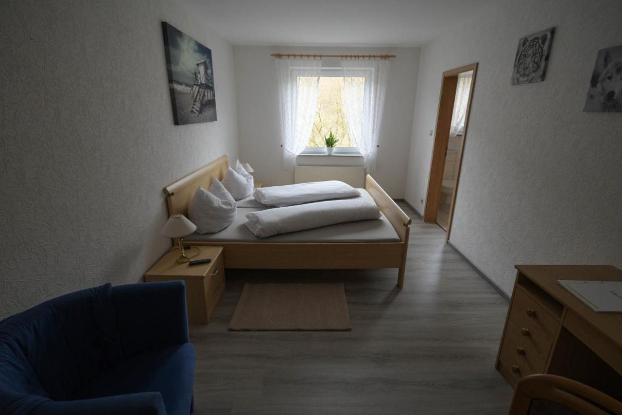 Zimmer Ohne Fruehstueck In Der Forellenzucht 부르겐 외부 사진